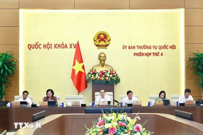 Ủy ban Thường vụ Quốc hội cho ý kiến về định hướng sửa đổi Luật Đất đai năm 2024. Ảnh: TTXVN.