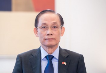 Bộ trưởng Lê Hoài Trung: 