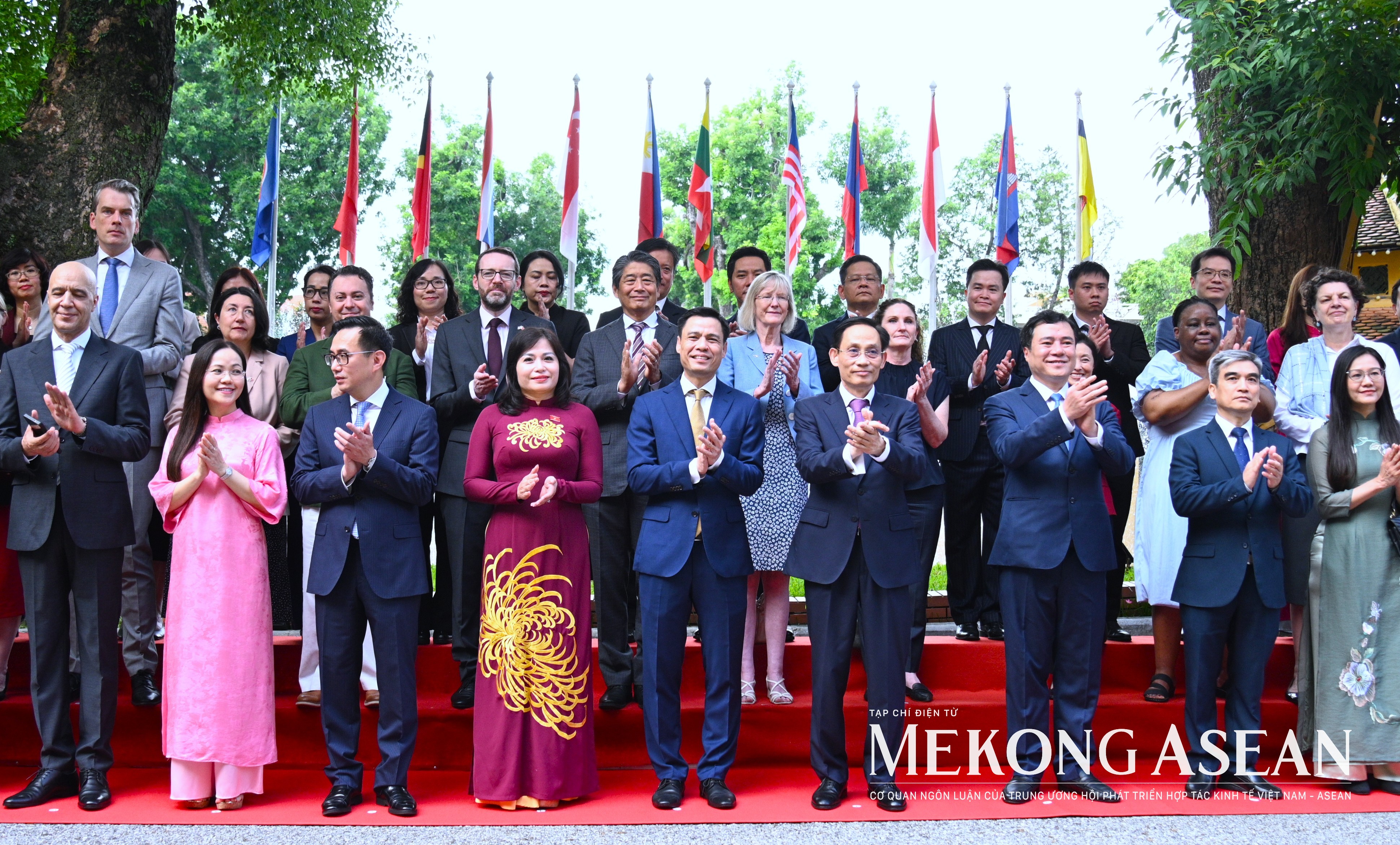 Việt Nam sẽ tiếp tục đồng hành cùng ASEAN trên chặng đường phát triển phía trước