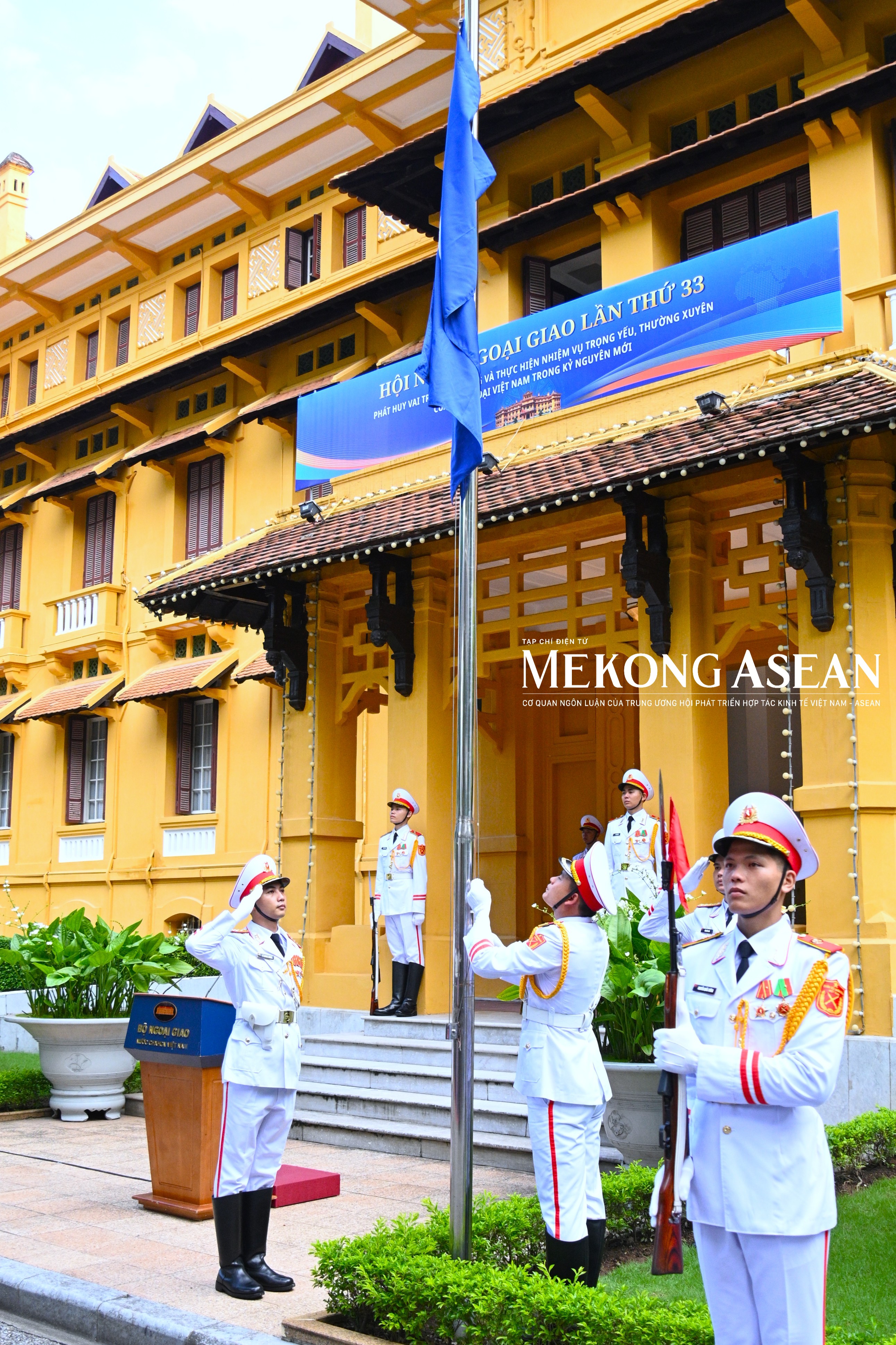 Long trọng Lễ thượng cờ chào mừng 59 năm thành lập ASEAN