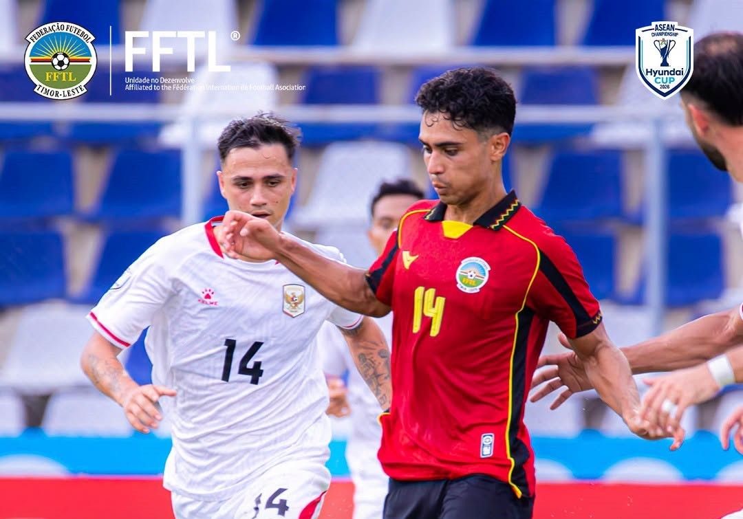Timor-Leste (đỏ) phòng ngự kiên cường và giữ sạch mành lưới sau hiệp một. Ảnh: Liên đoàn Bóng đá Timor-Leste