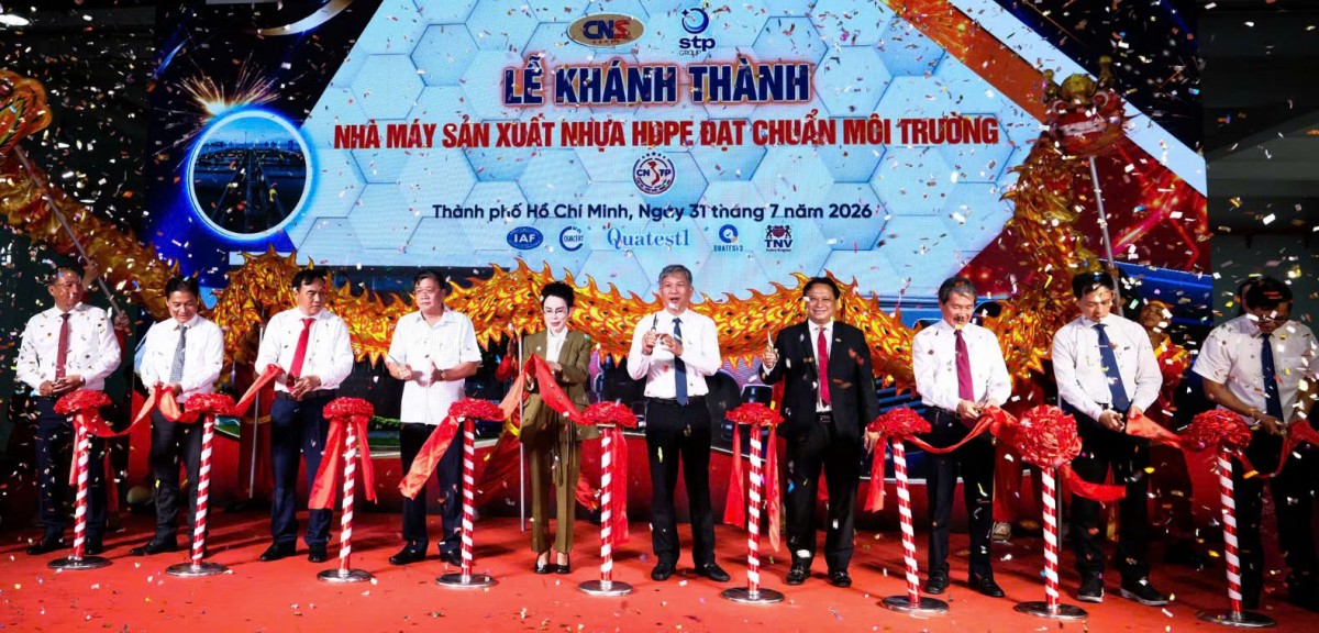 CNS và STP khánh thành nhà máy sản xuất nhựa HDPE tại TP HCM. Ảnh: STP