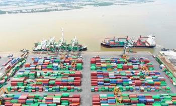 Viconship báo lãi tăng 64%, rót gần 2.500 tỷ đồng vào HAH