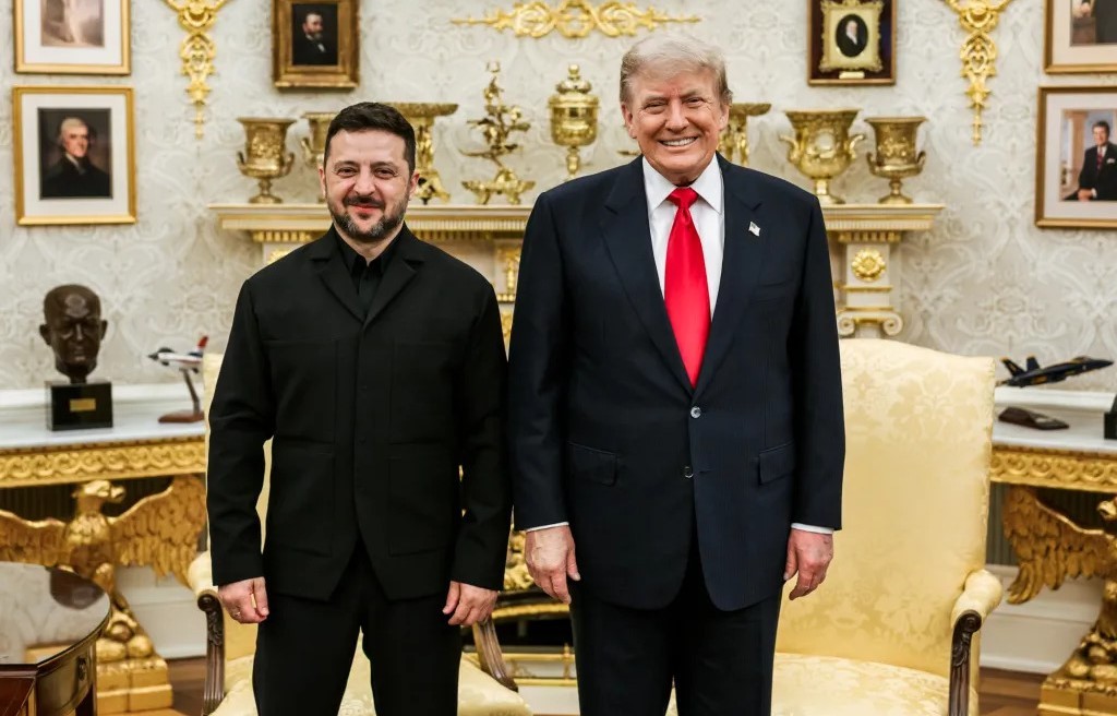 Tổng thống Ukraine Volodymyr Zelensky và người đồng cấp Mỹ Donald Trump tại Phòng Bầu dục. Ảnh: Nhà Trắng