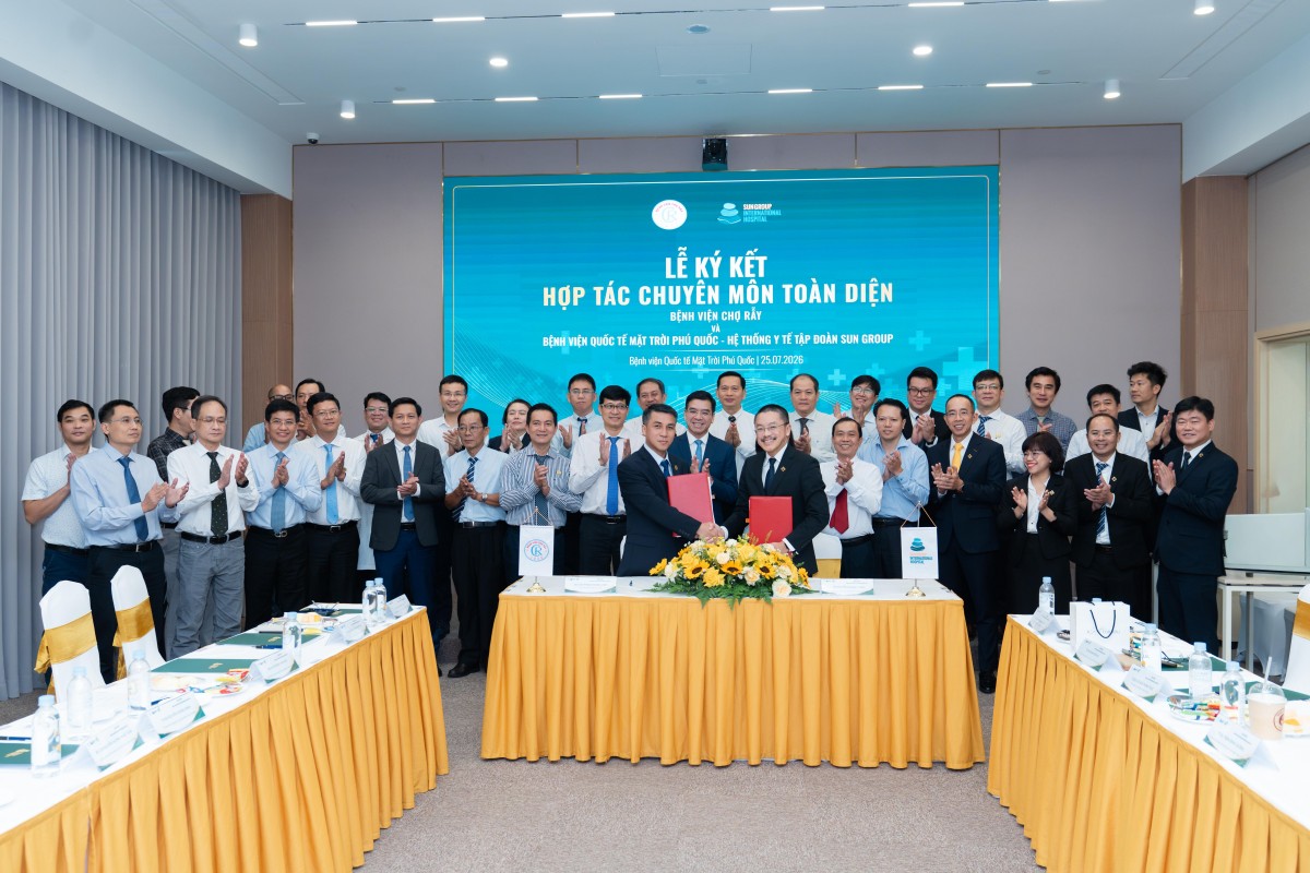 Ba bệnh viện hợp lực nâng chất lượng điều trị tại Bệnh viện Quốc tế Mặt Trời Phú Quốc
