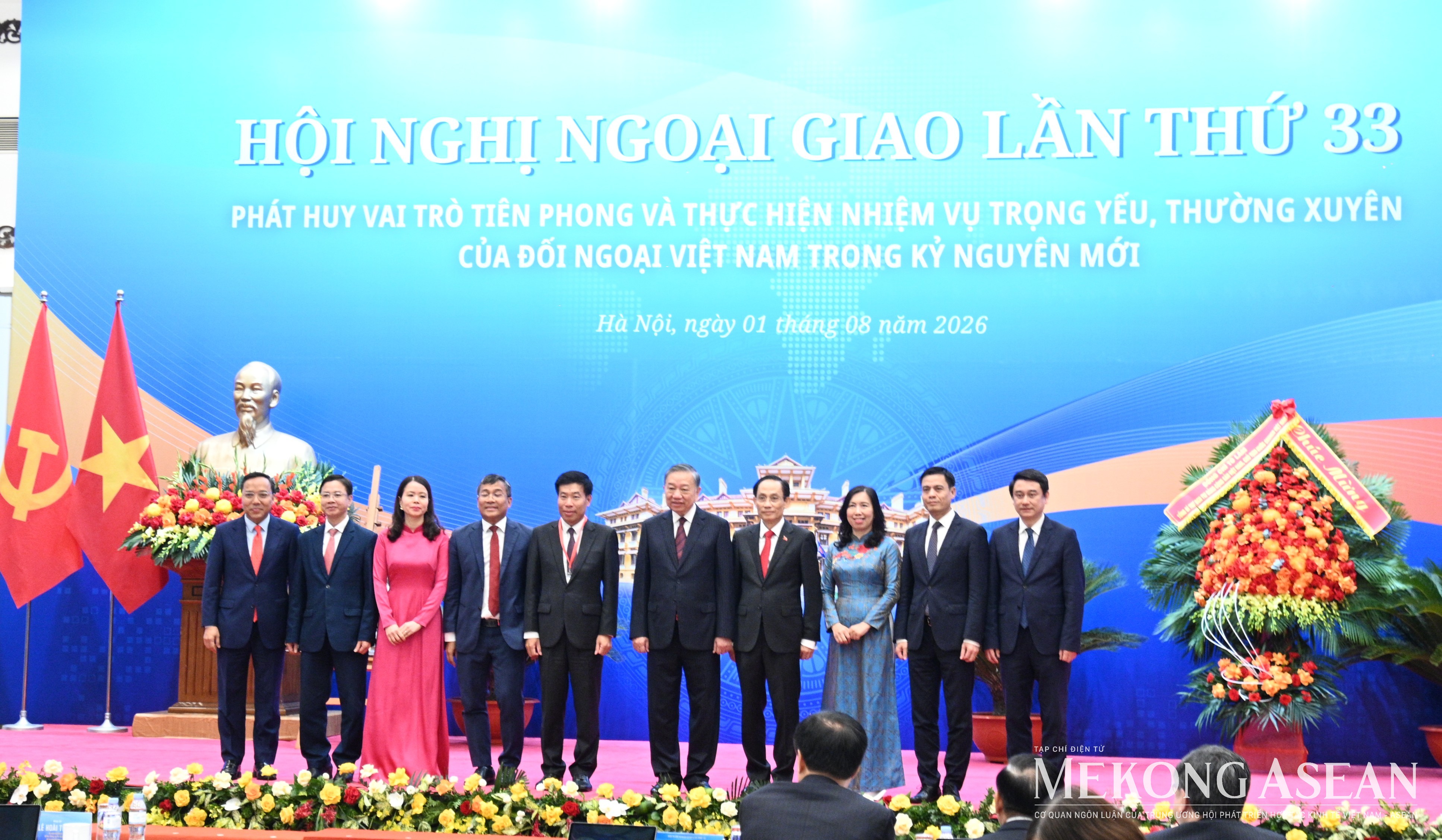 Tổng Bí thư, Chủ tịch nước: Đối ngoại phải mở đường, kết nối và tranh thủ nguồn lực phát triển
