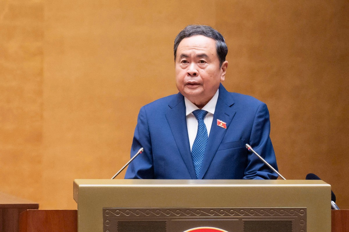 Chủ tịch Quốc hội: 'Quyết tâm không để thể chế là điểm nghẽn' Chủ tịch Quốc hội: 'Quyết tâm không để thể chế là điểm nghẽn'