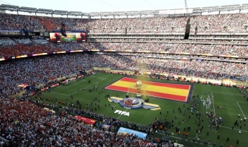 FIFA bị tố chưa trả tiền cho các thành phố đăng cai World Cup