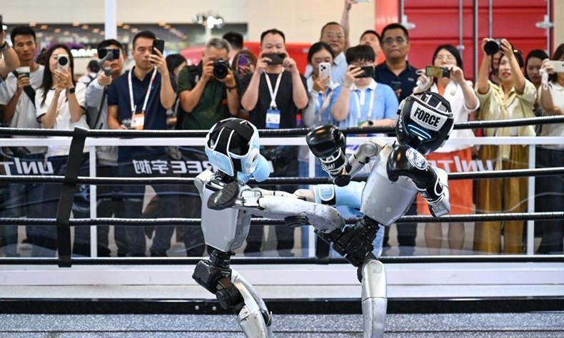 Công ty sản xuất robot hình người của Trung Quốc chuẩn bị IPO