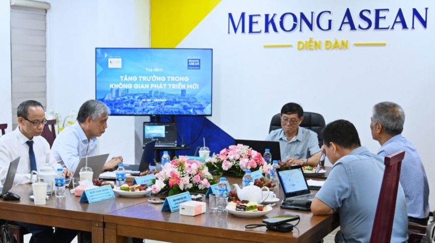 Tăng trưởng trong không gian phát triển mới: Phải xây dựng thực lực đủ mạnh