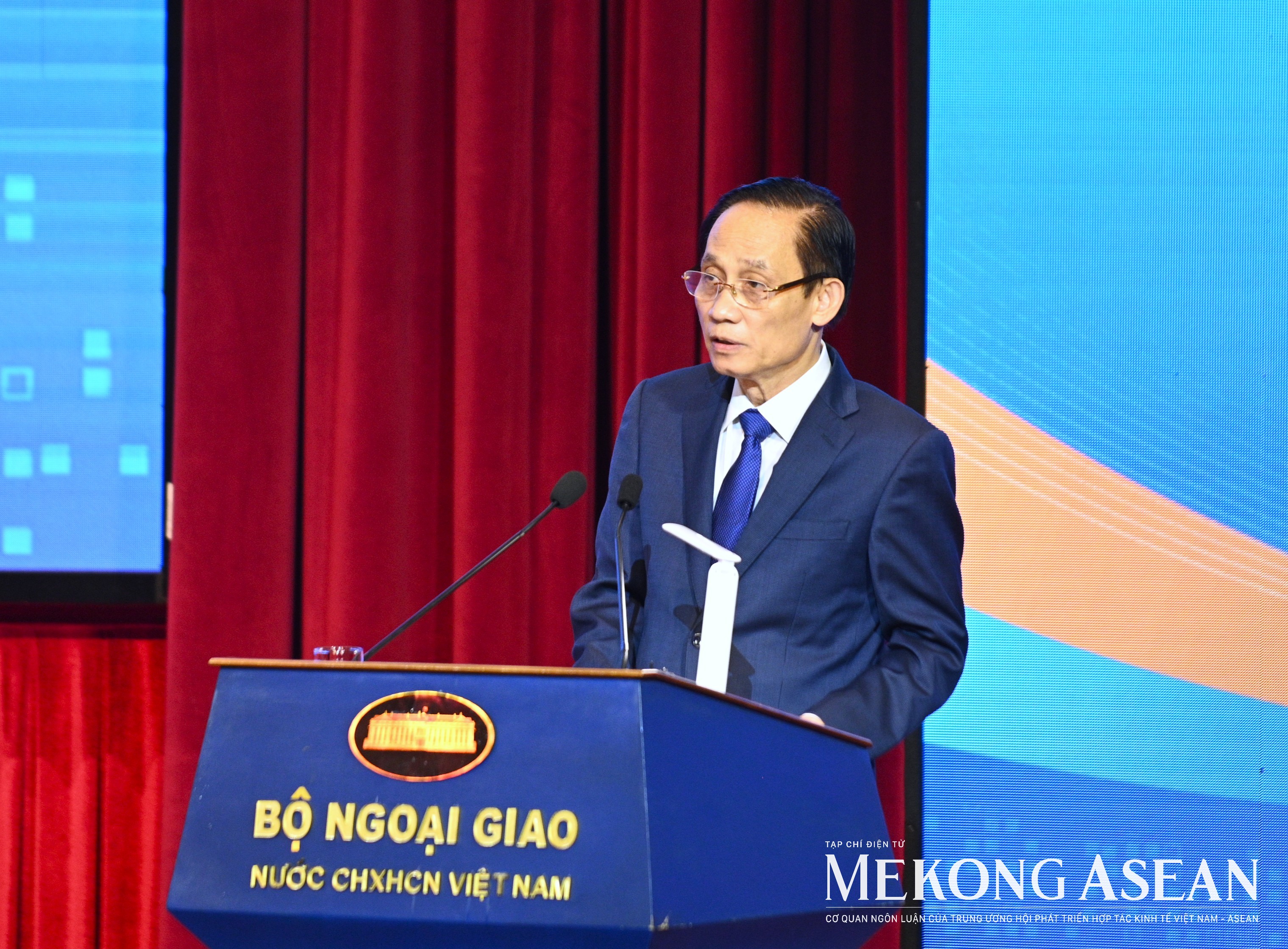 Ngoại giao khoa học - công nghệ phải chuyển từ kết nối sang kiến tạo phát triển