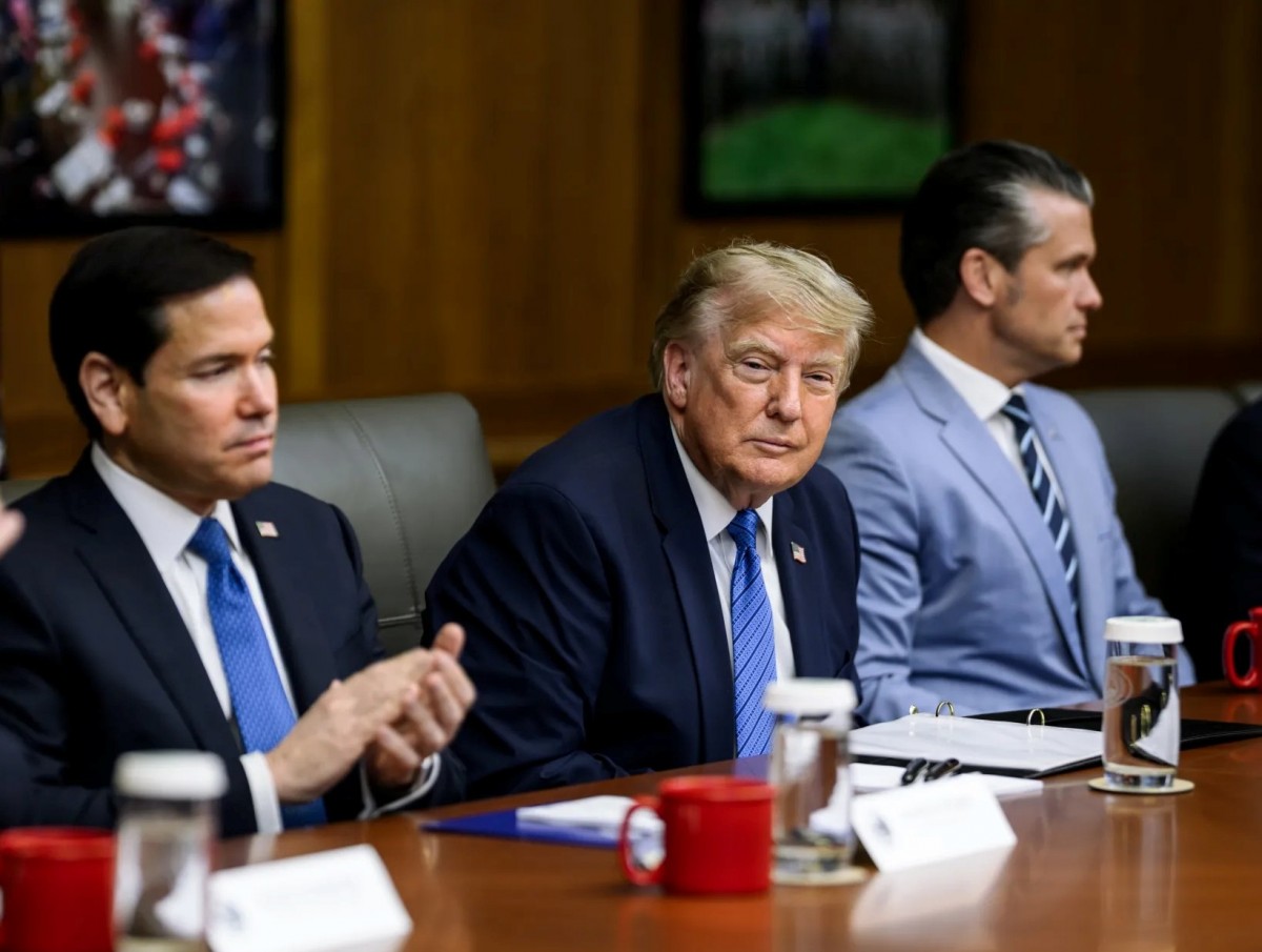 Tổng thống Trump bác tin Mỹ đang thiếu đạn dược