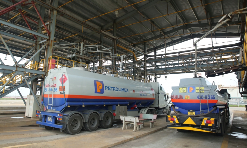 BSR xuất bán lô nhiên liệu diesel sinh học B5 đầu tiên ra thị trường