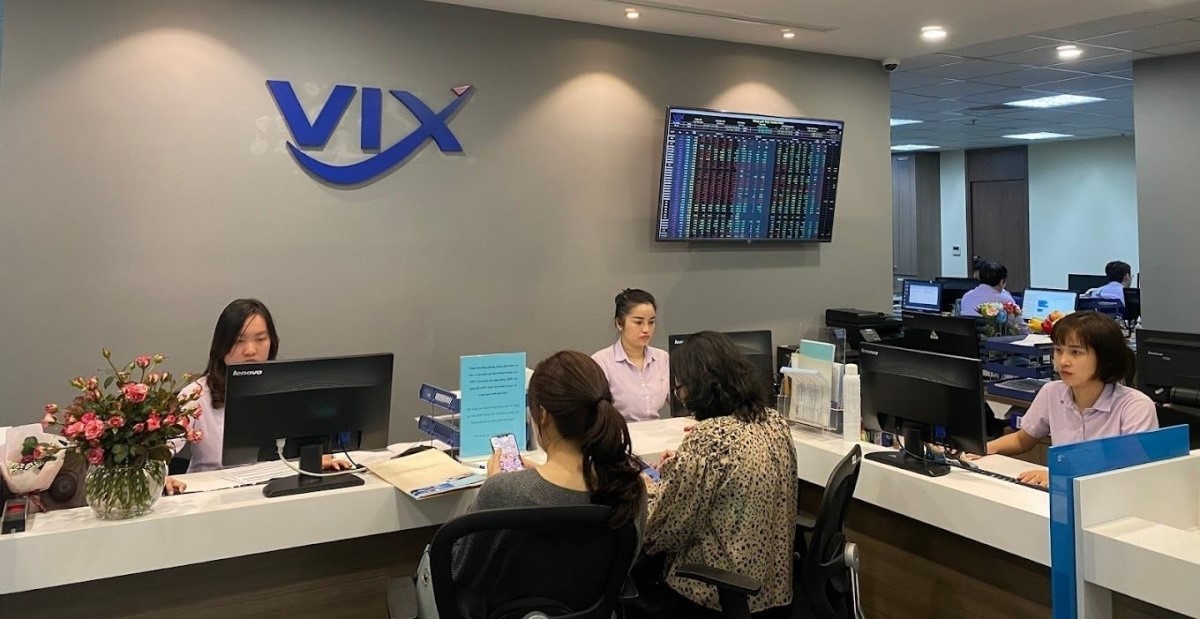 Chứng khoán VIX chốt ngày trả cổ tức bằng cổ phiếu