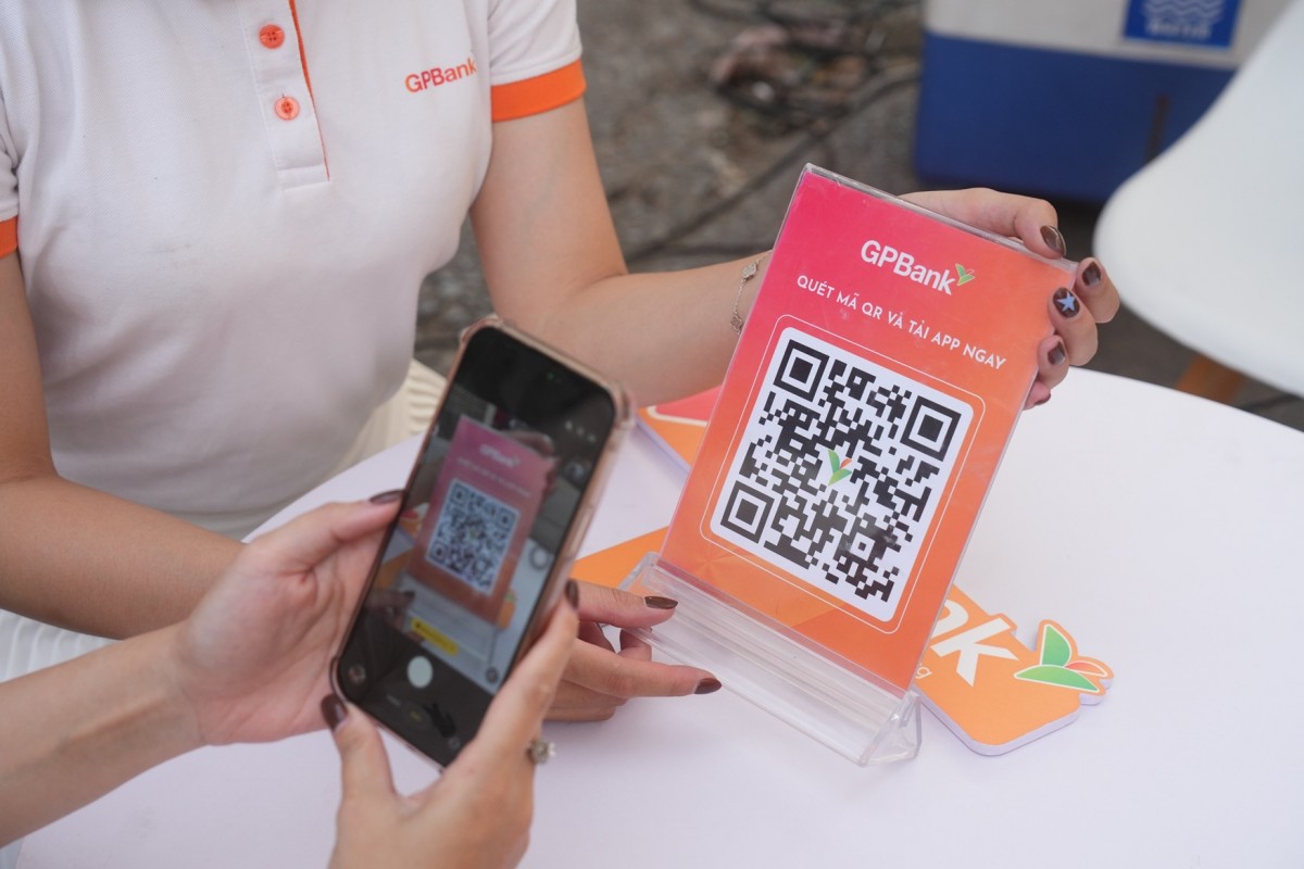GPBank 'xuống phố' Hà Nội: Khi ngân hàng chủ động tìm đến khách hàng