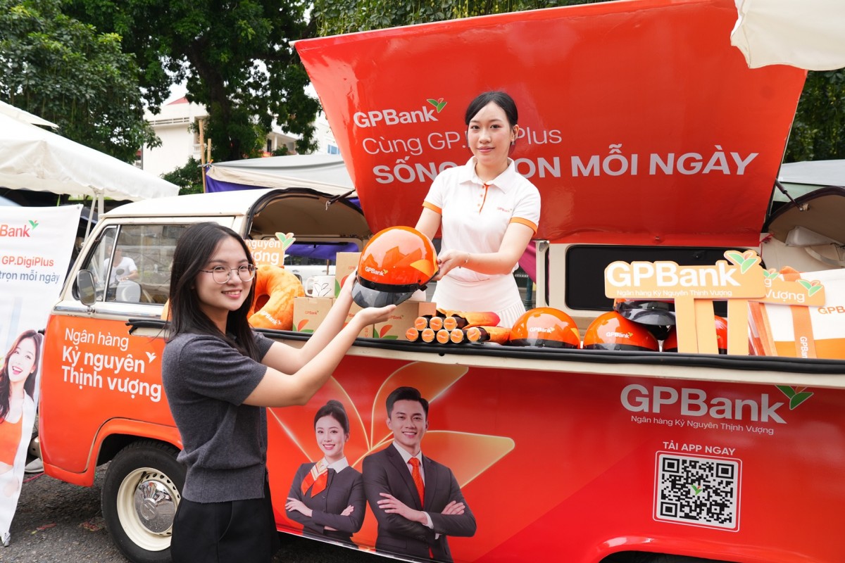 GPBank 'xuống phố' Hà Nội: Khi ngân hàng chủ động tìm đến khách hàng