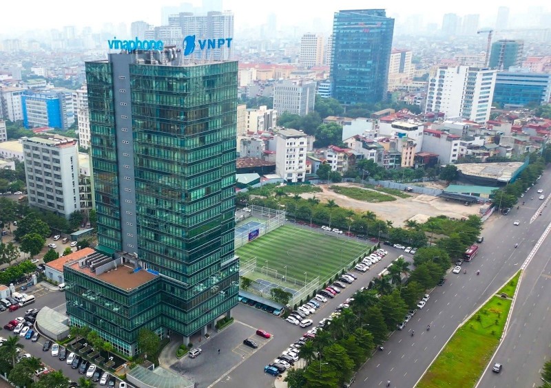 Tòa nhà VNPT trên đường Nguyễn Văn Huyên, Tây Hồ, TP Hà Nội. Ảnh: VNPT