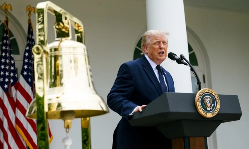 Ông Trump yêu cầu Iran bồi thường thiệt hại xung đột