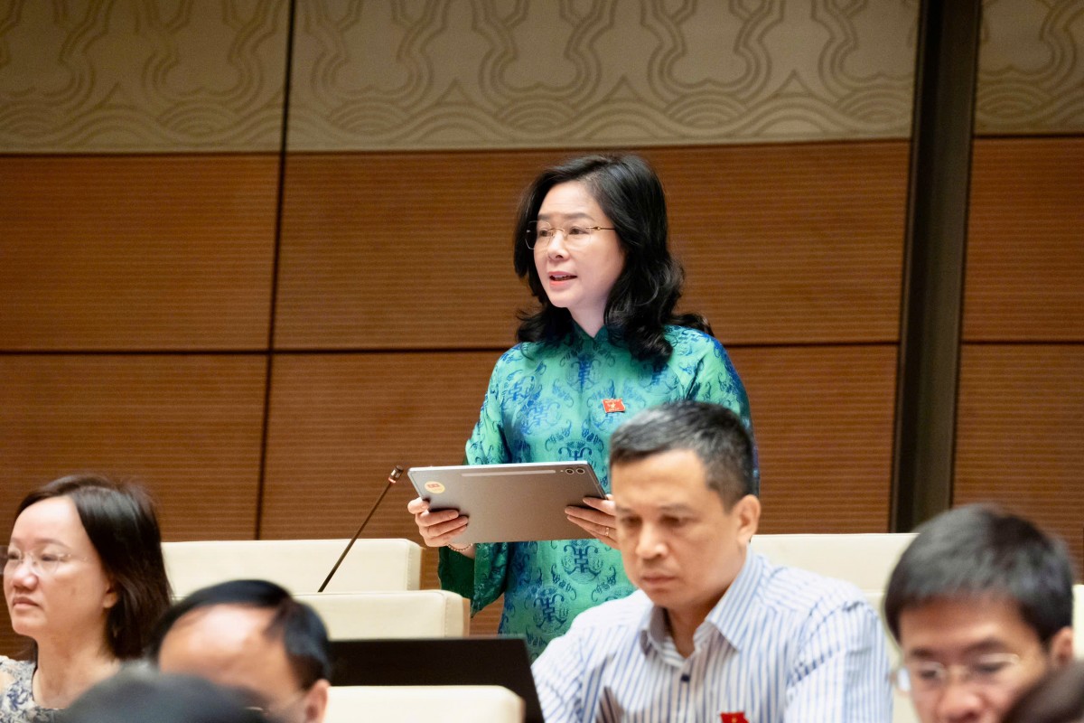 Đại biểu Quốc hội đề xuất các thành phố có nơi dành riêng cho người giao hàng