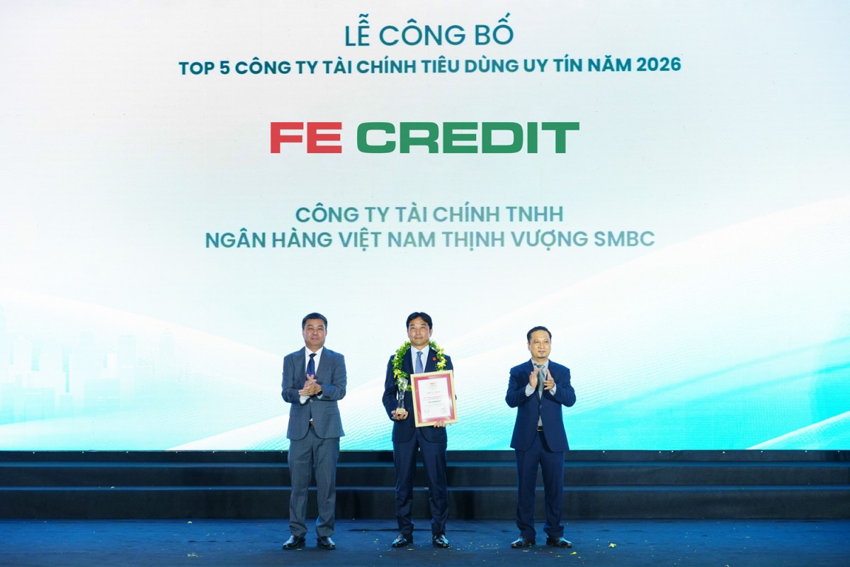 FE CREDIT 3 năm liên tiếp dẫn đầu Top 5 công ty tài chính tiêu dùng uy tín