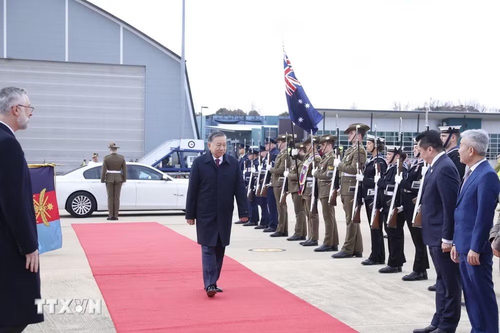 Tổng Bí thư, Chủ tịch nước lên đường thăm New Zealand