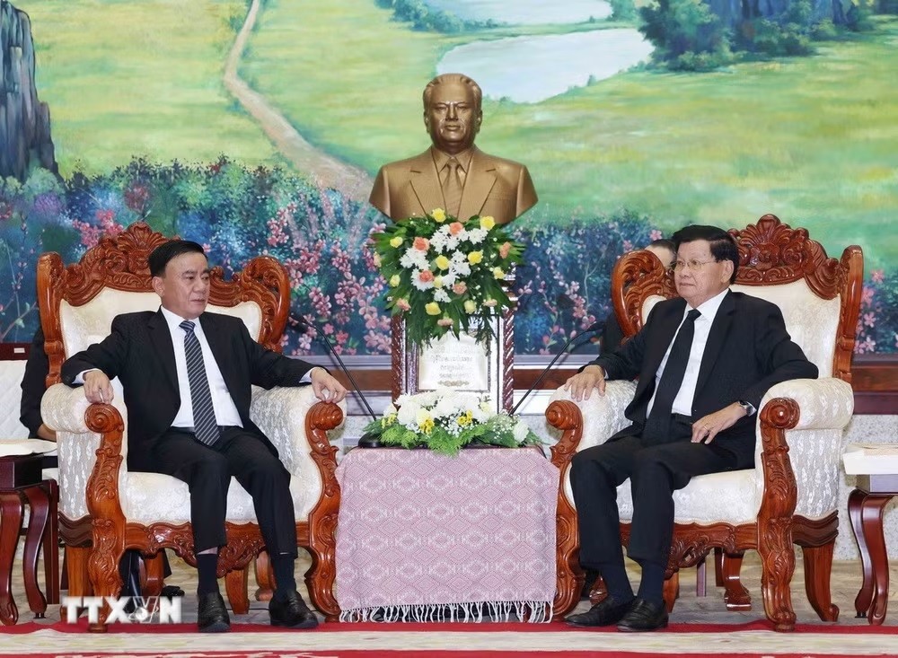 Thường trực Ban Bí thư dự Lễ truy điệu Chủ tịch Quốc hội Lào
