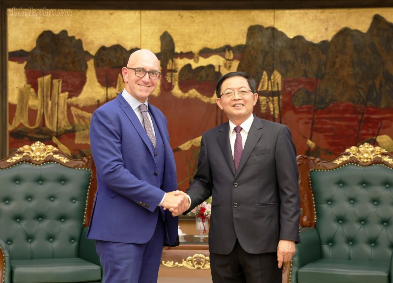 Phó Thủ tướng Hồ Quốc Dũng tiếp ông Gianluca Pettiti, Chủ tịch kiêm Giám đốc vận hành Tập đoàn Thermo Fisher Scientifi