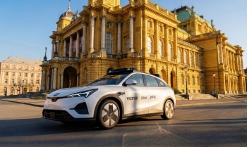 Uber hợp tác công ty Trung Quốc triển khai 2.000 taxi tự lái