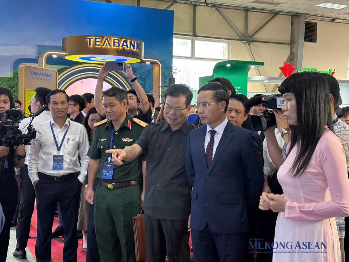 Khai mạc sự kiện Chuyển đổi số ngành ngân hàng năm 2026