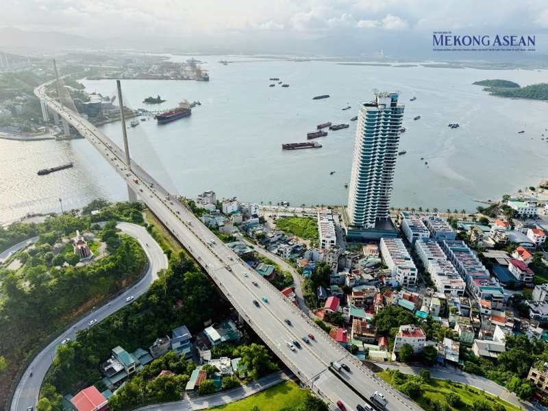 Đối tượng được định danh địa điểm là các thửa đất, công trình kiến trúc, công trình xây dựng, kết cấu xây dựng, địa danh