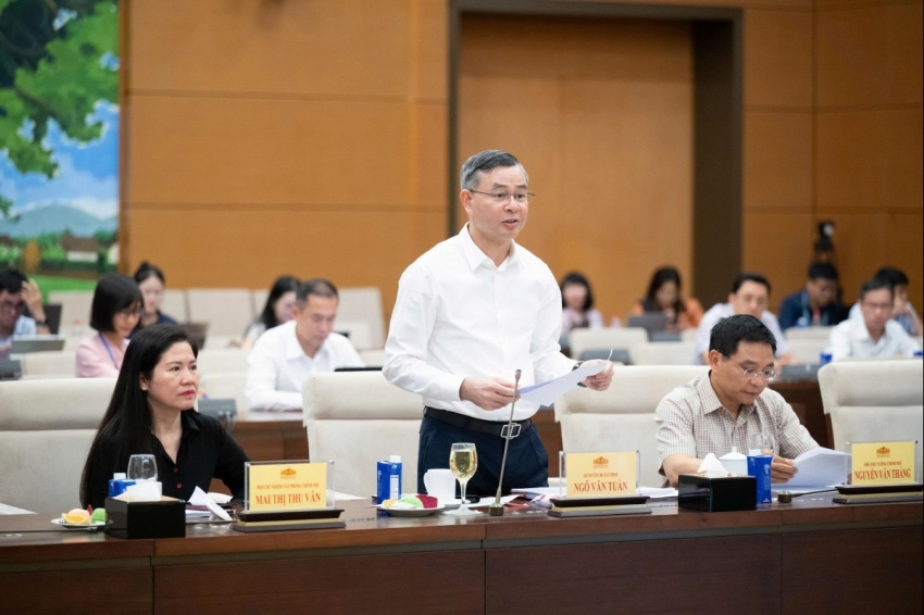 Đề xuất giảm 30% thuế cho cá nhân, doanh nghiệp doanh thu không quá 10 tỷ