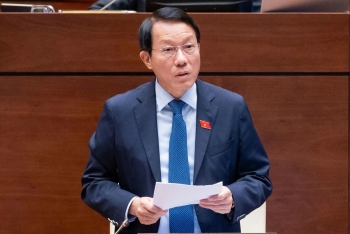 Thông qua Nghị quyết về khuyến khích, bảo vệ người năng động, sáng tạo vì lợi ích chung