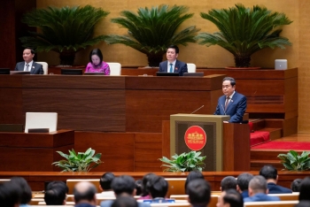 'Đưa quyết sách vào cuộc sống, không để người dân, doanh nghiệp chờ đợi'