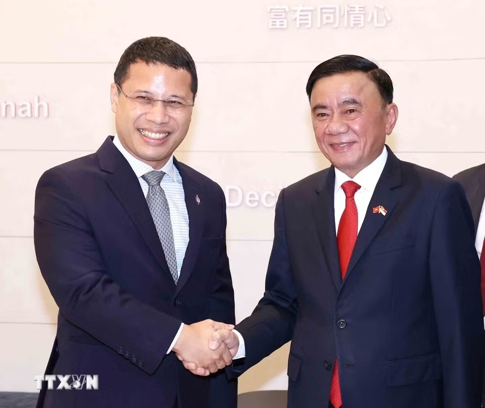 Đưa quan hệ Việt Nam - Singapore phát triển ngày càng sâu sắc, thực chất và hiệu quả