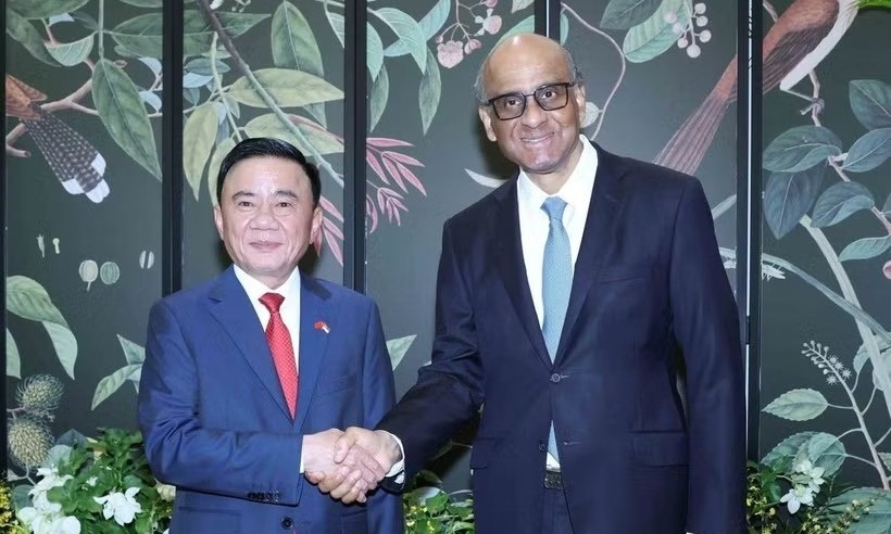 Thường trực Ban Bí thư Trần Cẩm Tú hội kiến Tổng thống Singapore