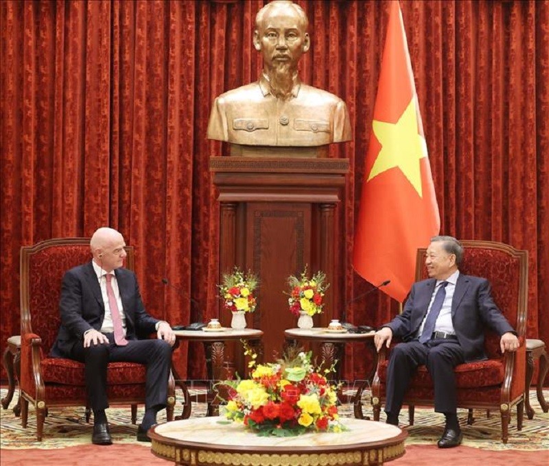 Tổng Bí thư, Chủ tịch nước Tô Lâm đề nghị FIFA hỗ trợ Việt Nam nghiên cứu, đăng cai một số giải đấu thuộc hệ thống FIFA. Ảnh: TTXVN