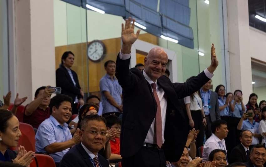 Chủ tịch FIFA ấn tượng trước cảnh Việt Nam ăn mừng chức vô địch