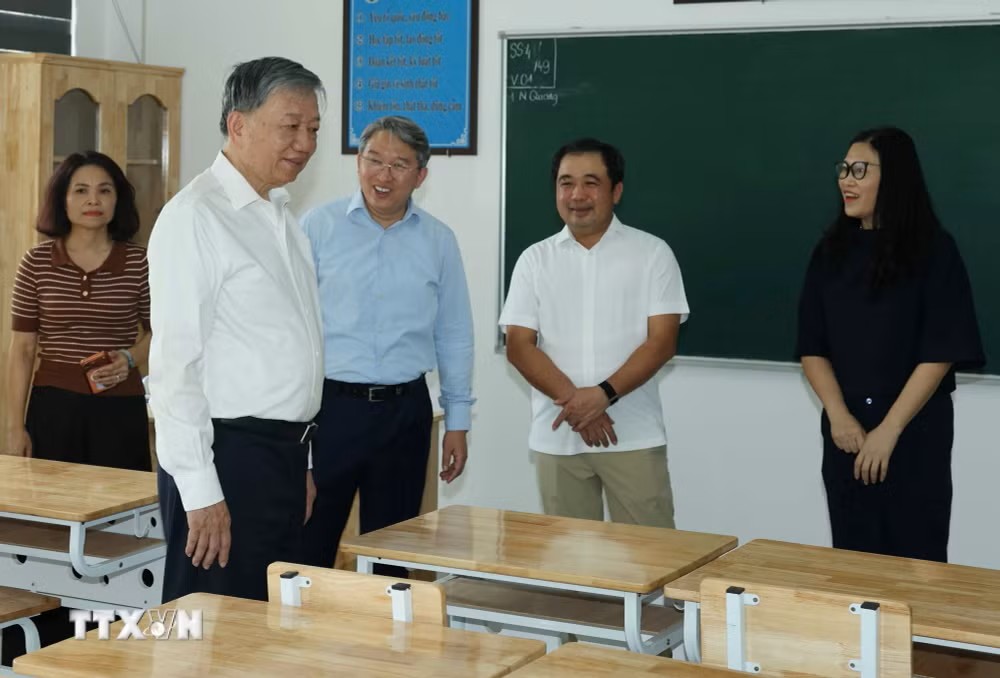 Tổng Bí thư, Chủ tịch nước: Phấn đấu sớm thông xe toàn tuyến Vành đai 1