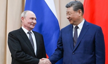 Ông Putin ca ngợi quan hệ Nga - Trung là 'hình mẫu'