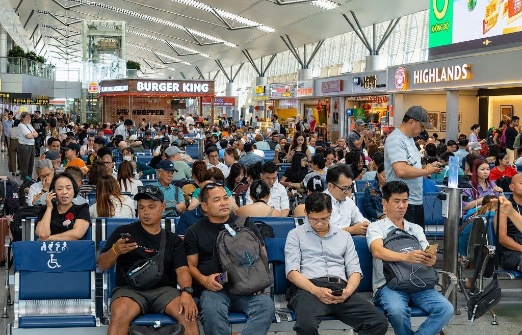 Hàng không vận chuyển 1,2 triệu lượt khách và hơn 20.000 tấn hàng dịp nghỉ lễ