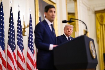 Ông Trump dọa ngừng giao thương với nhiều nước nếu Fed không hạ lãi suất