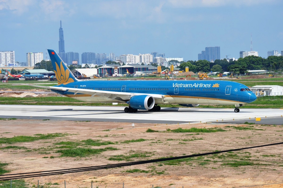 Vietnam Airlines điều chỉnh chuyến bay sau sự cố núi lửa tại Indonesia