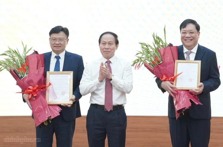 Thủ tướng bổ nhiệm hai Phó tổng Thanh tra Chính phủ