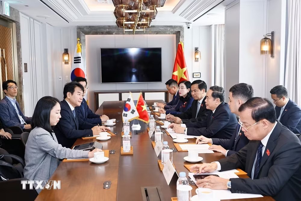 Chủ tịch Quốc hội Trần Thanh Mẫn hoan nghênh việc tăng cường trao đổi đoàn giữa Quốc hội hai nước - Ảnh: TTXVN.