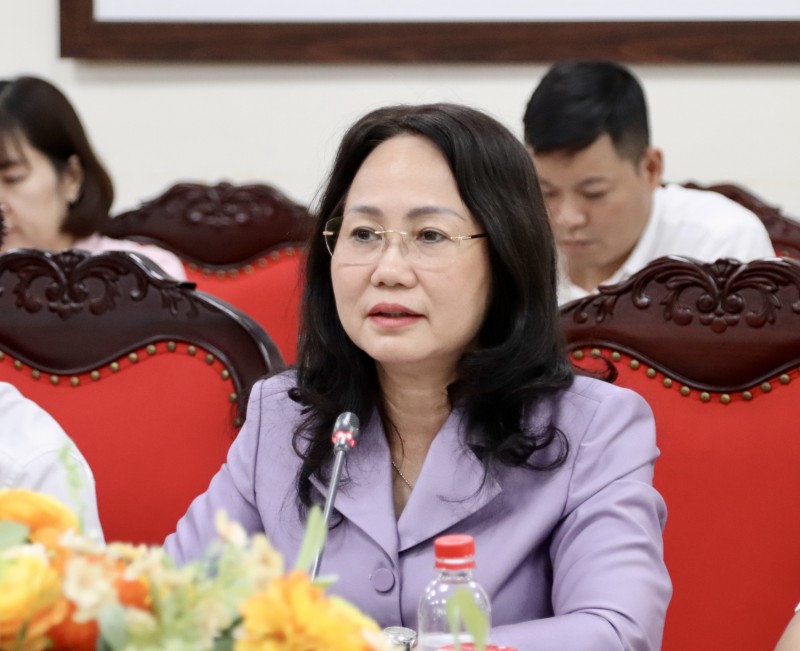 Bộ trưởng Bộ VHTTDL Lâm Thị Phương Thanh phát biểu tại buổi làm việc