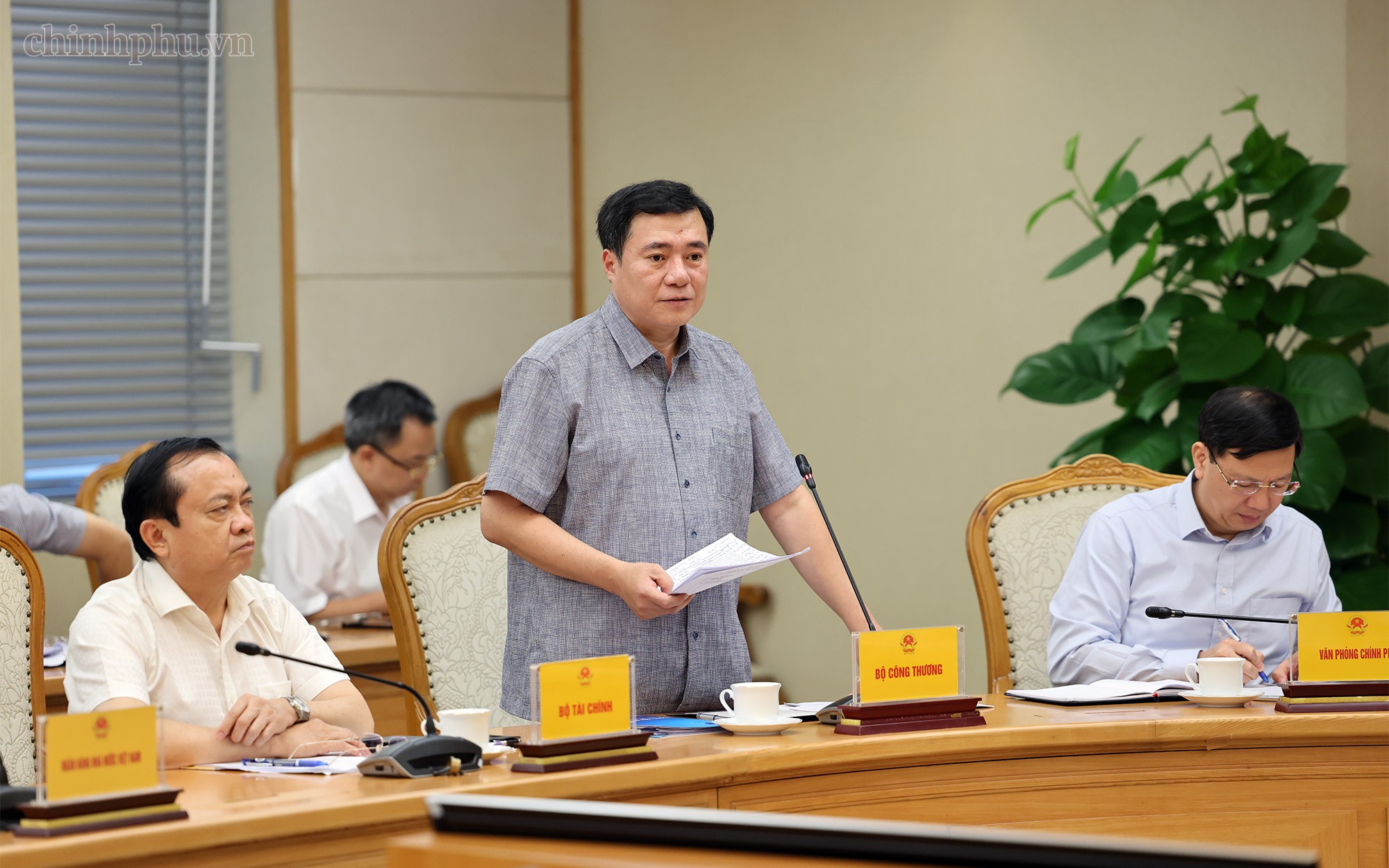 Nâng cao chất lượng, sức cạnh tranh của hàng Việt để chinh phục người Việt