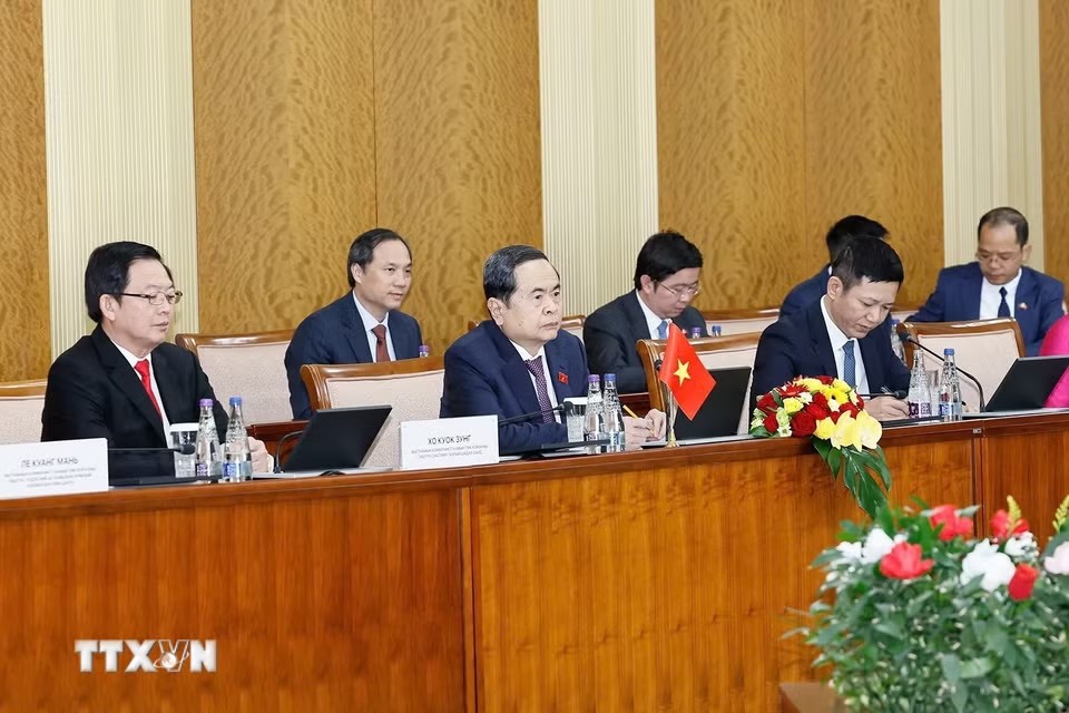 Chủ tịch Quốc hội Trần Thanh Mẫn phát biểu tại cuộc hội đàm. Ảnh: TTXVN