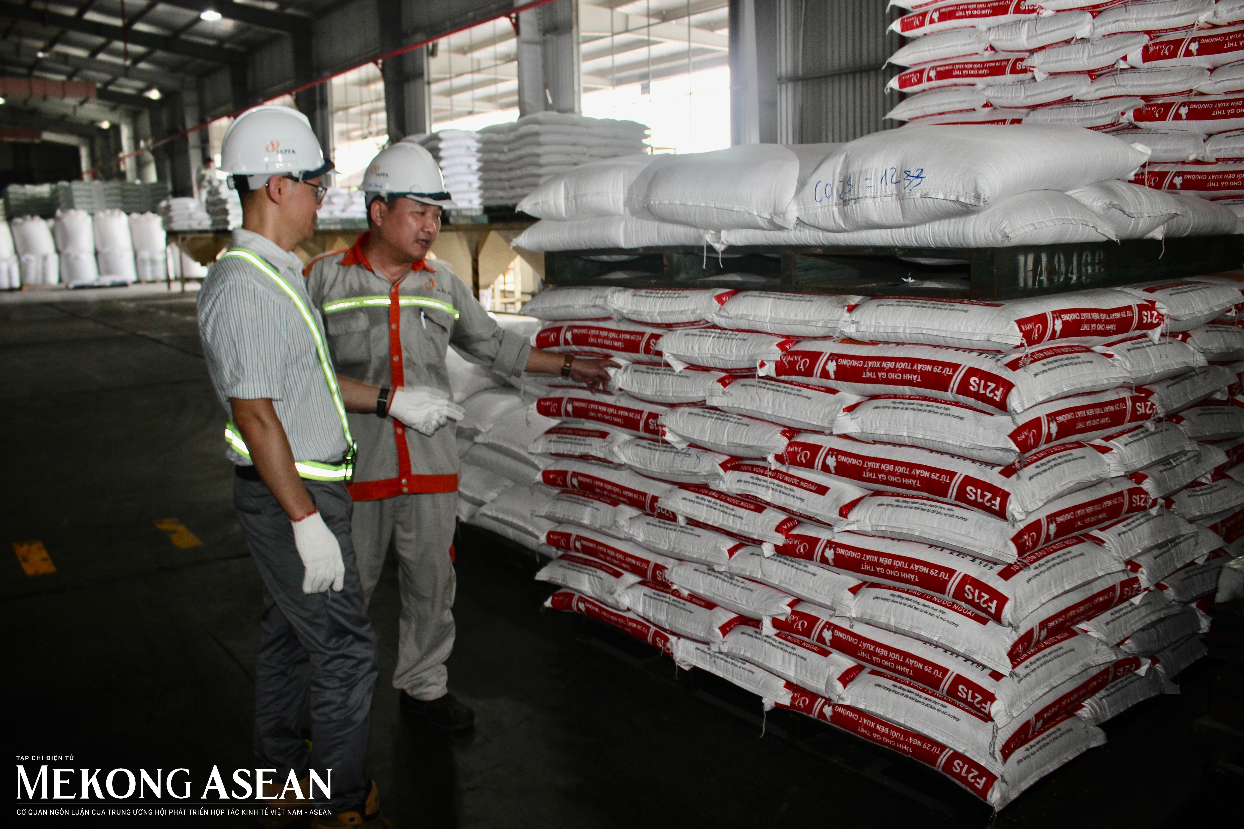 Giảm sức ép giá nguyên liệu thức ăn chăn nuôi nhờ đòn bẩy công nghệ