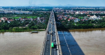 Hà Nội cấm xe tải và xe khách qua cầu Thăng Long từ ngày 15/9
