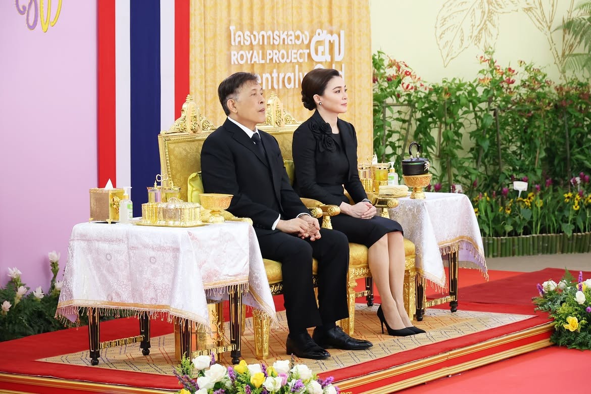Quốc vương Maha Vajiralongkorn và Hoàng hậu Suthida. Ảnh: Cục Hoàng gia Thái Lan